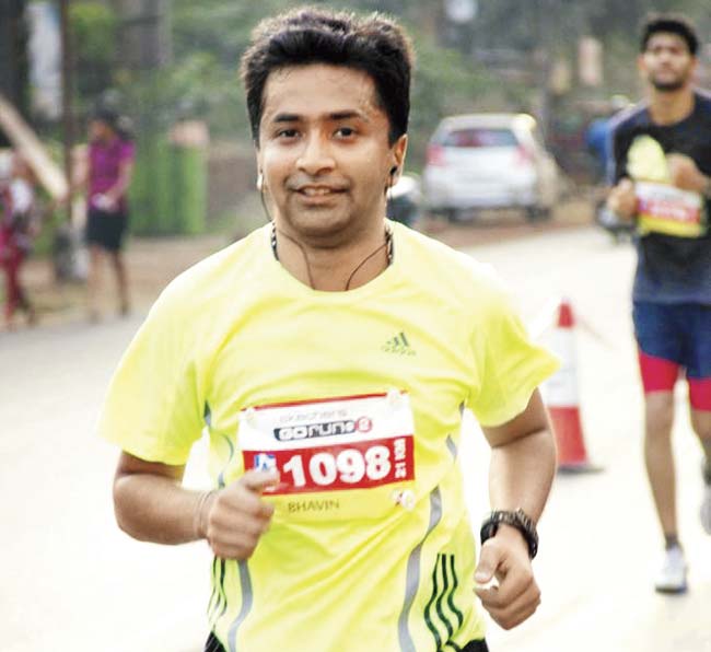 Bhavin Gandhi is going to pace the 2 hrs 30 min bus at the half-marathon on Sunday