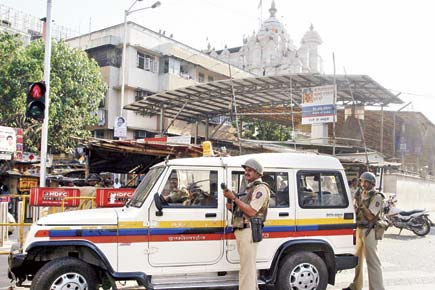 Mumbai: Security strengthened at Siddhivinayak temple after terror alert