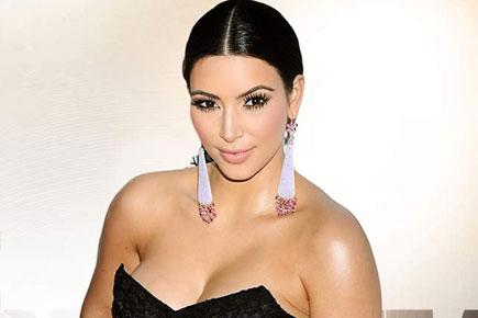 Khloe teases Kim Kardashian's pregnancy news