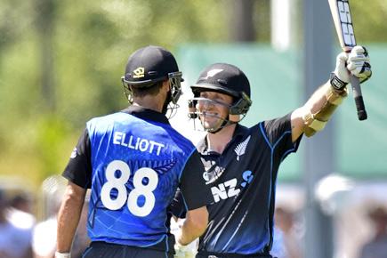 Luke Ronchi, Grant Elliot post new record as Kiwis thrash Sri Lanka