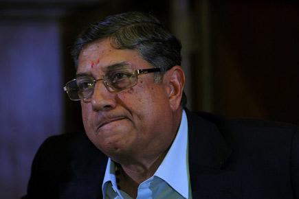 IPL scam: Body blow for Srinivasan as SC bars him from contesting BCCI polls