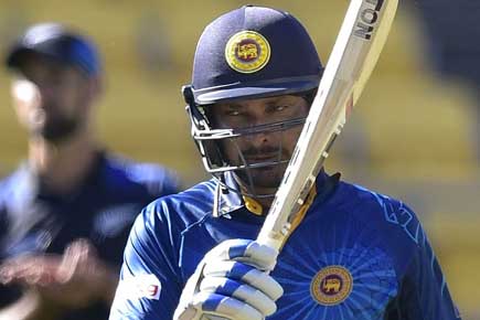Record-breaker Sangakkara lifts Sri Lanka to 34-run win over Kiwis