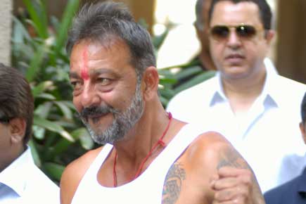 Sanjay Dutt to surrender today as no decision on furlough extension