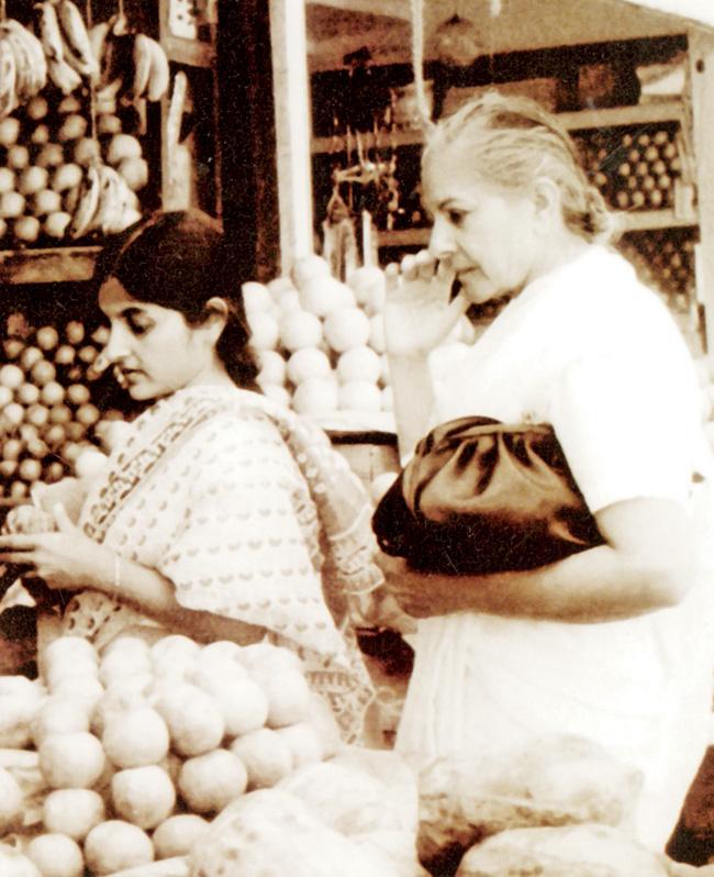 “Women of the house almost always did the shopping — all the ingredients were carefully chosen for the day’s meals,” writes author Adil I Ahmad. 