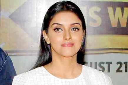 Asin and other celebs at 'All Is Well' trailer launch
