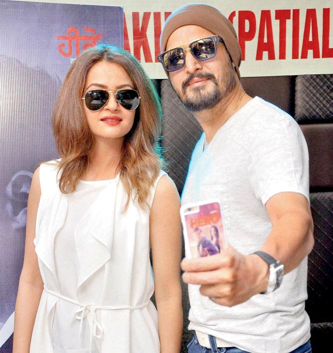 Surveen Chawla and Jimmy Shergill