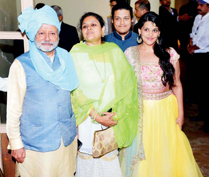 FAMILY presence: (From left) Pankaj Kapur, Supriya Pathak, Sanah Kapoor and (behind) Ruhaan Kapoor. pic/yogen shah
