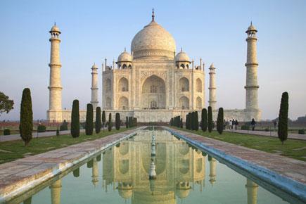 Environmenatlists oppose move to shrink eco-zone near Taj Mahal