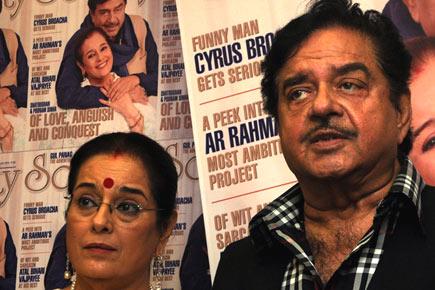 I'm priority No.4 for Poonam: Shatrughan Sinha on 35th anniversary