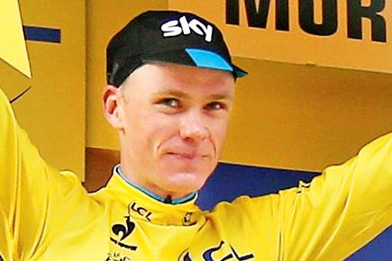 Chris Froome tightens grip on Tour de France