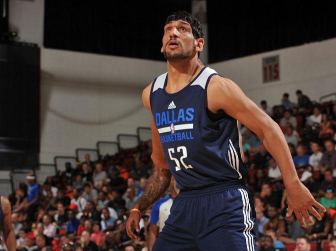 Dallas find groove, Satnam Singh finally finds feet in NBA