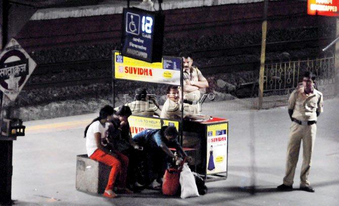 Commercial sex workers at the Santacruz platform near the police booth. Pic/Satyajit Desai