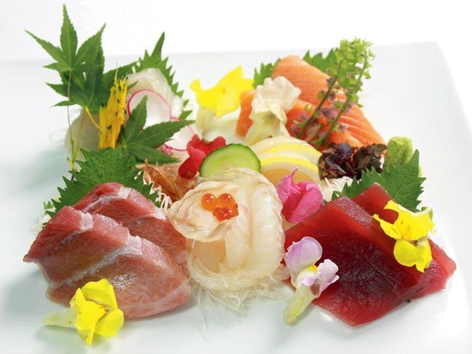 Assorted Sashimi with Edible Flowers