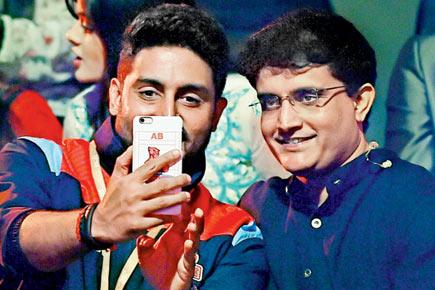 Abhishek takes a selfie with 'Dada' Ganguly