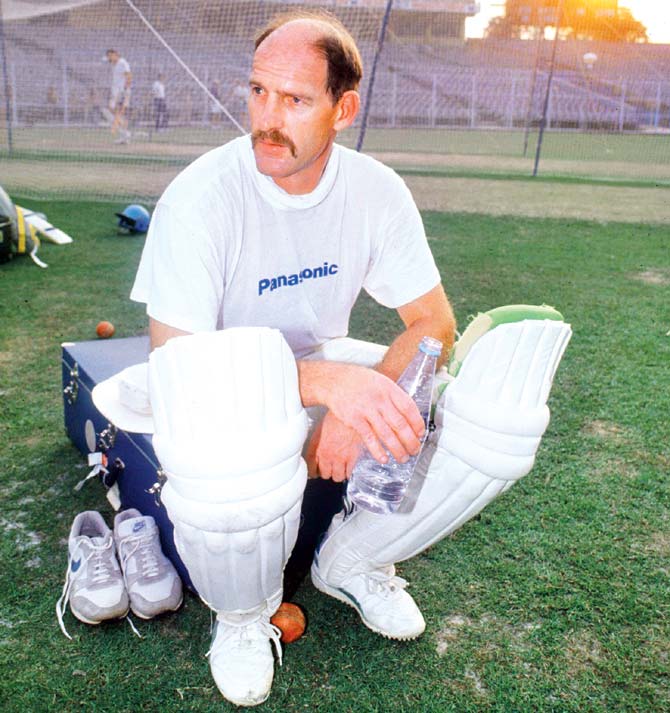 Clive Rice takes a break during a net session before the November 10, 1991 India vs South Africa one-day international at the Eden Gardens, Kolkata. Pic/Getty Images