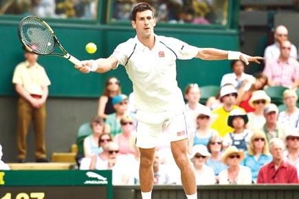 Djokovic, Sharapova cruise into Wimbledon last 16