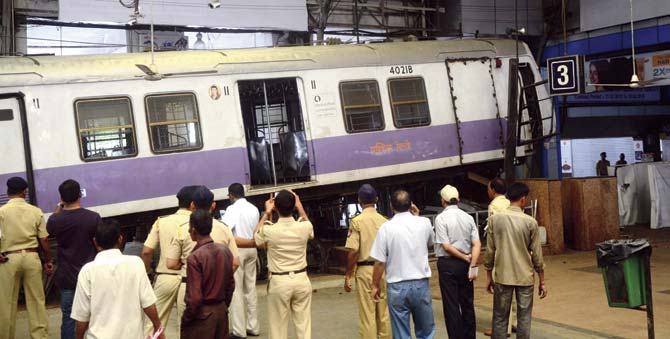 The motorman of the crashed Churchgate local has given a statement that he blacked out seconds before the incident and couldn’t react in time, as per an official who is preparing a report on the mishap. File pic
