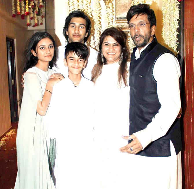 Javed Jaffrey with family
