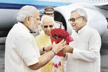 PM targets Nitish Kumar, Lalu in Bihar