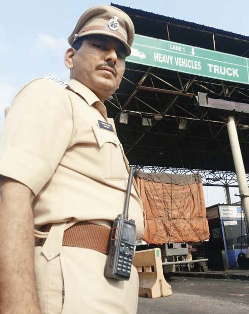According to the police, nobody is allowed to use the handheld transceiver without an appropriate licence, since the user can intercept messages relayed from and to the police control room. File pic for representation