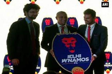 ISL team Delhi Dynamos names Roberto Carlos as marquee player
