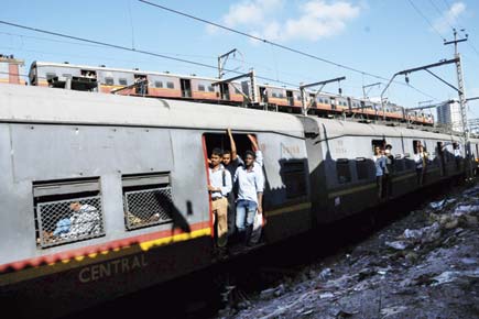 Mumbai: WR slammed for not providing Rail Claim Tribunals with staff