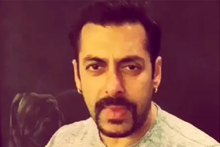 Salman Khan, Sonakshi Sinha recreate 'Karan Arjun' magic with Dubsmash