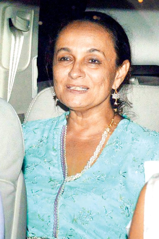 Soni Razdan 