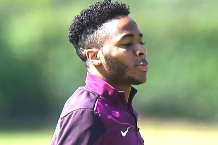Liverpool rejects Man City bid for Raheem Sterling