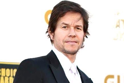 Mark Wahlberg gifts mother car as Christmas gift