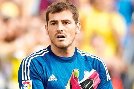 Real Madrid drop hint that Iker Casillas will stay