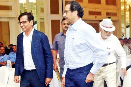 MCA elections: Sharad Pawar is still batting on zero, says Uddhav Thackeray
