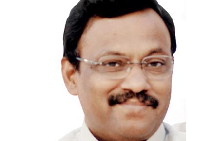 Maharashtra Education Minister Vinod Tawde goes back to school, interacts with students