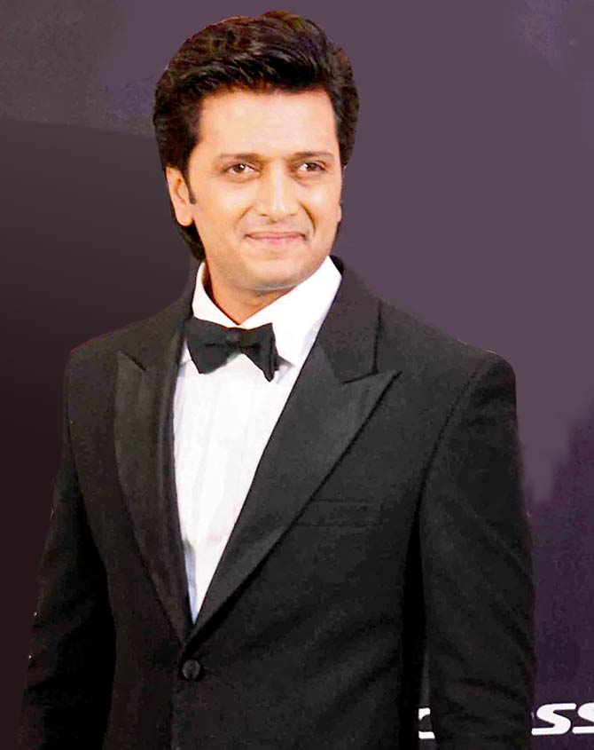 Riteish Deshmukh and  (below) the outfit he found most suitable for Ranveer