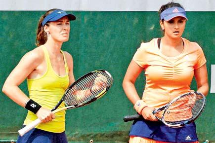 French Open: Sania-Hingis into quarters; Paes, Bopanna ousted