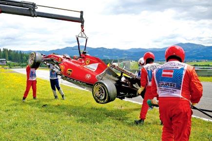 Raikkonen in crash drama with Alonso at Austrian GP
