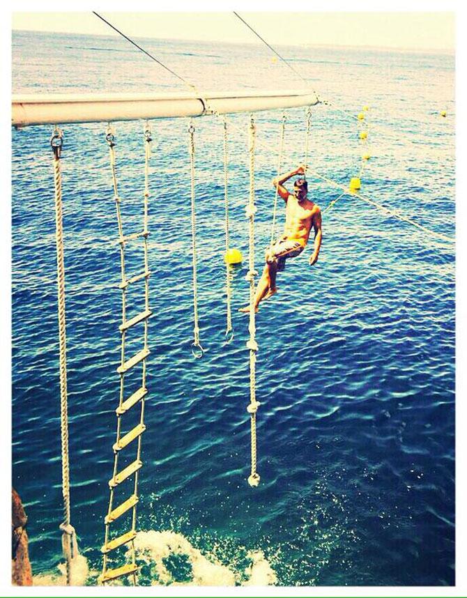 Akshay Kumar enjoys water sports activities while holidaying in France. Picture courtesy: Akshay Kumar
