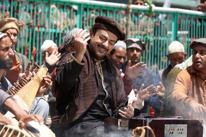 Salman Khan unveils first look of song 