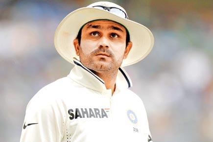B-Town celebs will miss the 'bravest' cricketer Virender Sehwag on field
