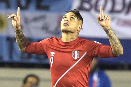 Copa America: Guerrero hat-trick as Peru beats Bolivia to reach semis