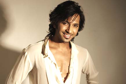Terence Lewis pens script on relationship conflicts
