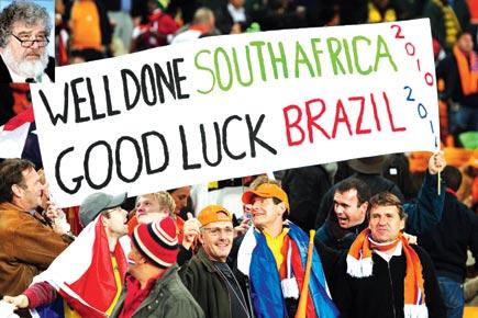 Agreed to accept bribes for South Africa to host World Cup in 2010: Chuck Blazer