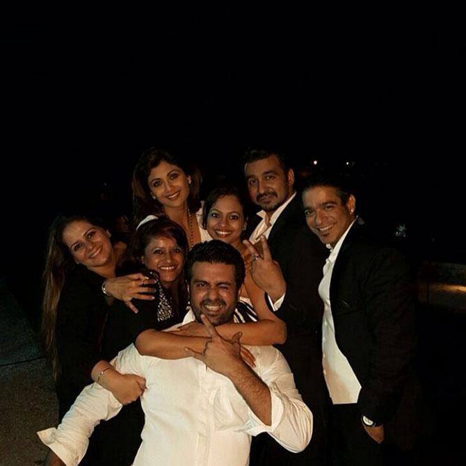 Shilpa Shetty celebrated her birthday with Raj Kundra, Harman Baweja and other friends in Montenegro. Picture courtesy: Shilpa Shetty