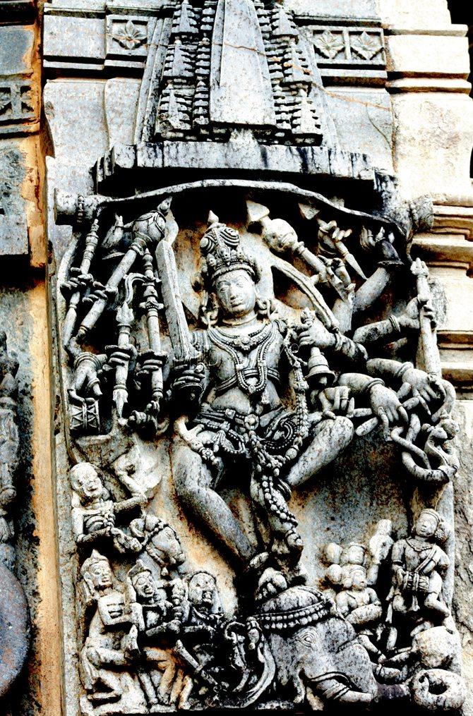 Depiction of Shiva tearing Gajasura at Chennakesava Temple