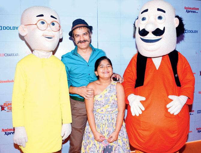 Patlu, JD Majethia with daughter and Motu at a movie premiere