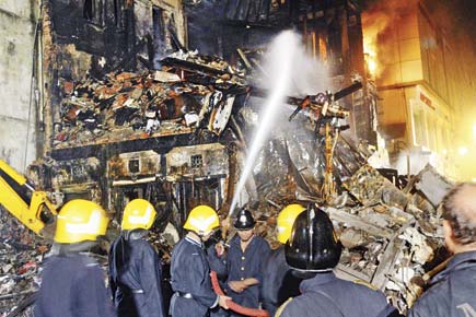 Kalbadevi fire: Too much equipment, lack of coordination hampered firefighting, says report