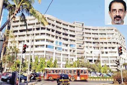 Mithibai's in-charge principal does not have University approval: RTI