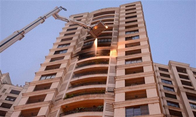 Mumbai: At least 7 dead, 18 injured as fire breaks out in Powai building