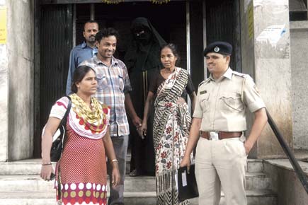 Mumbai: Vakola police reunite missing Telangana woman with family