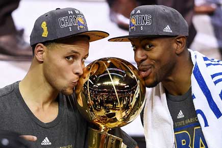 Golden State Warriors beat Cavs to end 40-year title drought, are crowned NBA champions